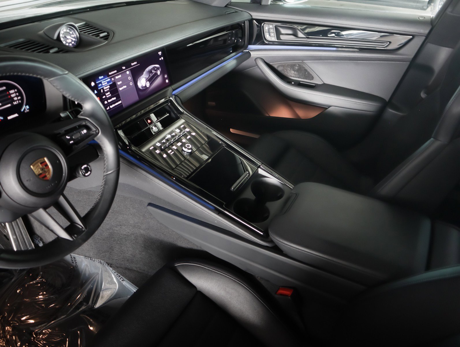 Used 2025 Black Porsche  image 16