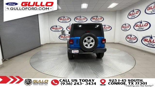 Used 2023 Hydro Blue Pearl Jeep Sport S image 3