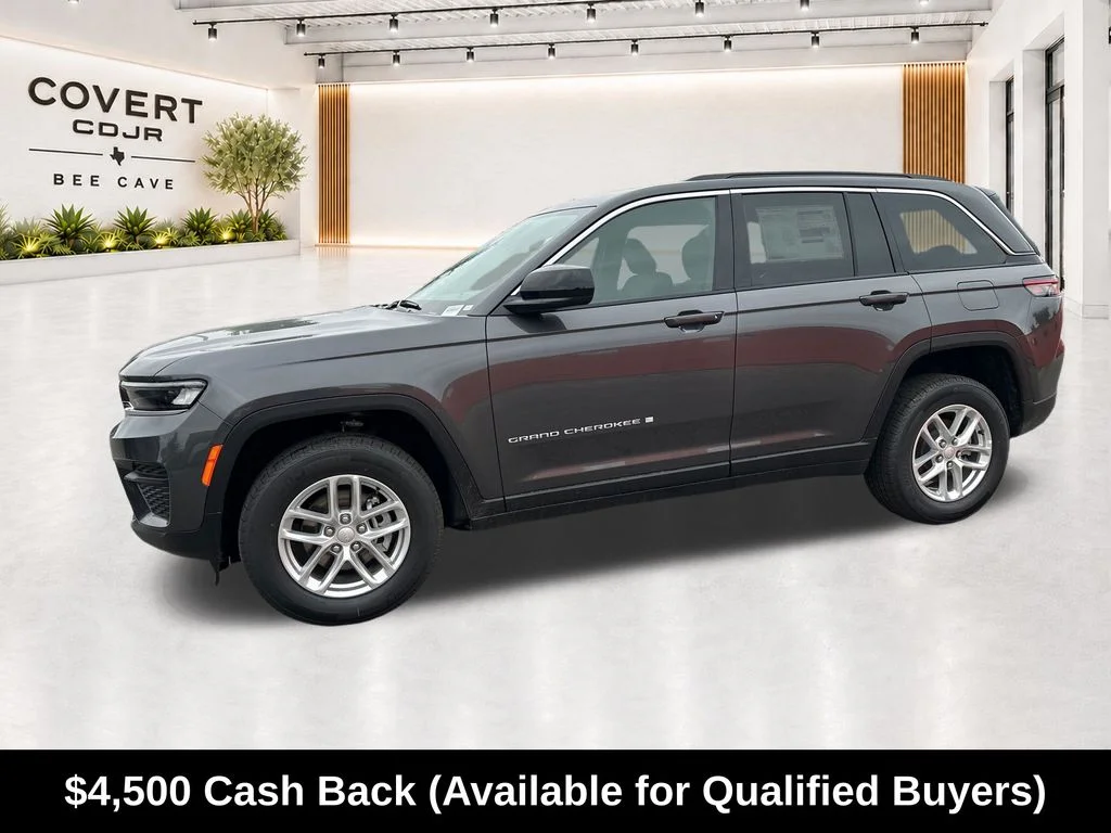 New 2026 Baltic Gray Metallic Clear-Coat Exterior Paint Jeep Laredo image 6