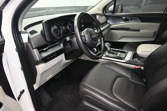 2024 Kia Carnival LX Seat Pkg - Photo 7