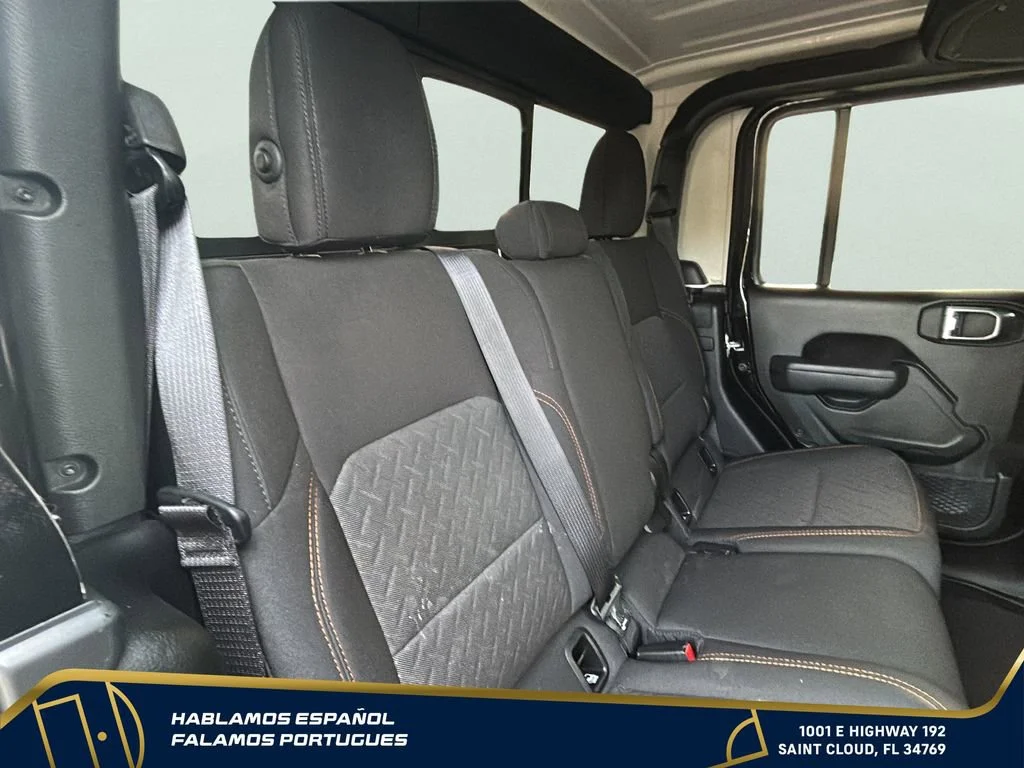 Used 2025 Black Jeep Mojave 4x4 image 29