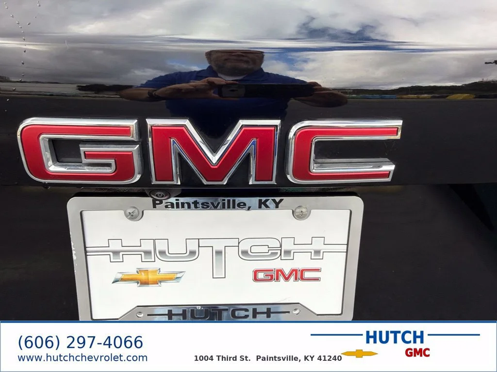 New 2026 Ebony Twilight Metallic GMC Elevation image 14