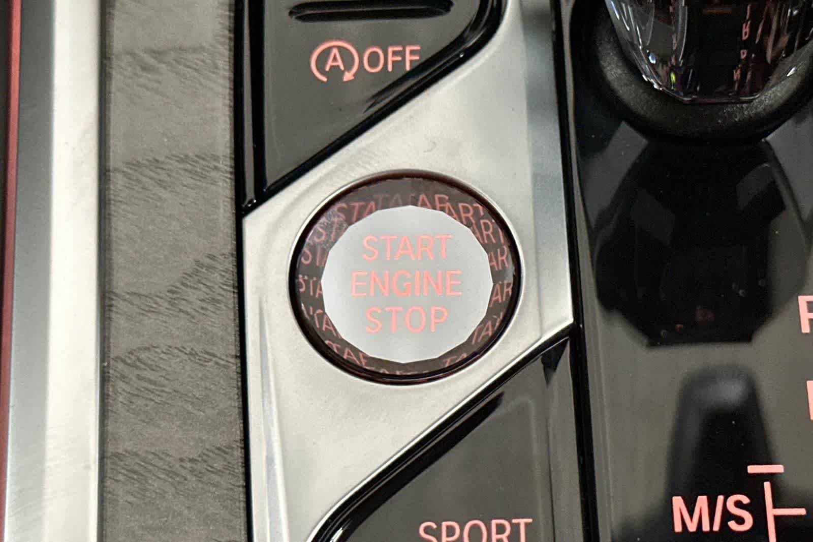 2026 BMW 8 Series 840i - Photo 22