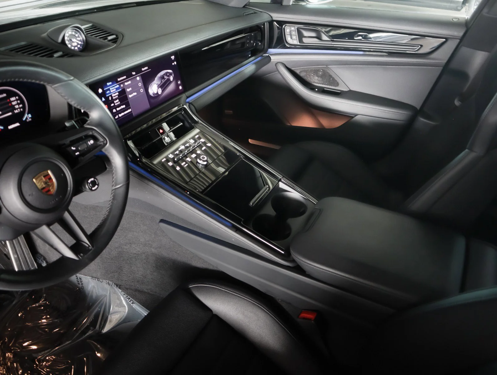 Used 2025 Black Porsche  image 16
