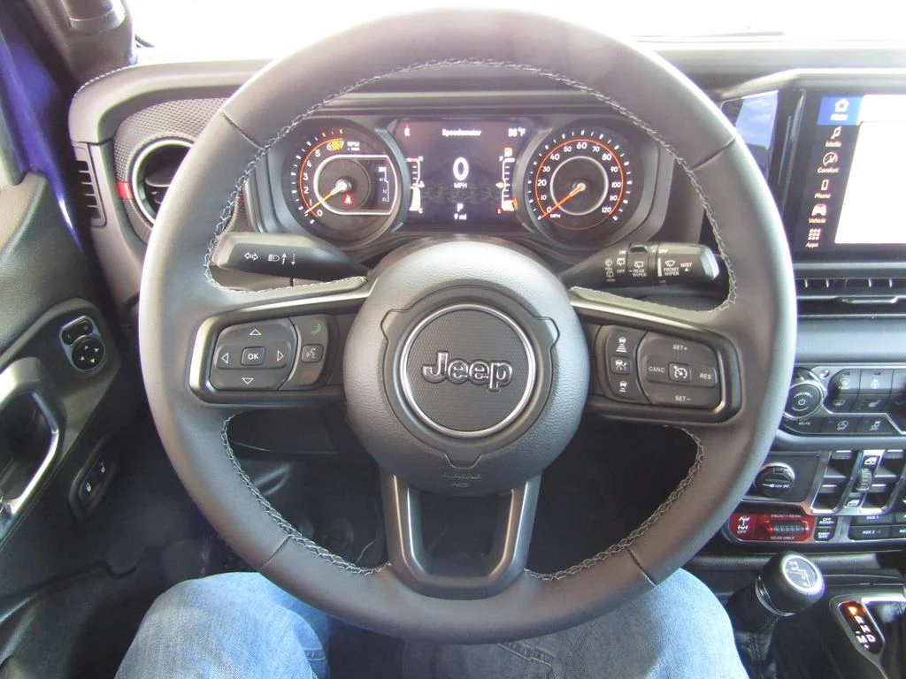 New 2026 Reign Jeep Rubicon image 21