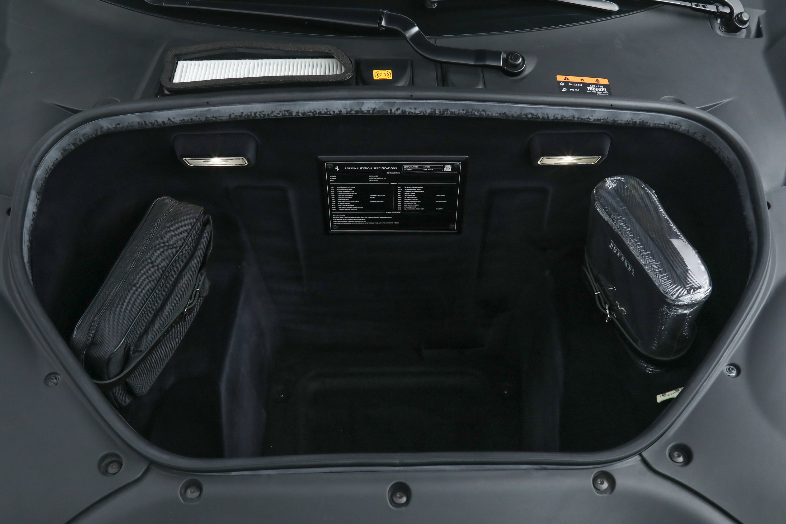 Used 2019 Blue Ferrari  image 39