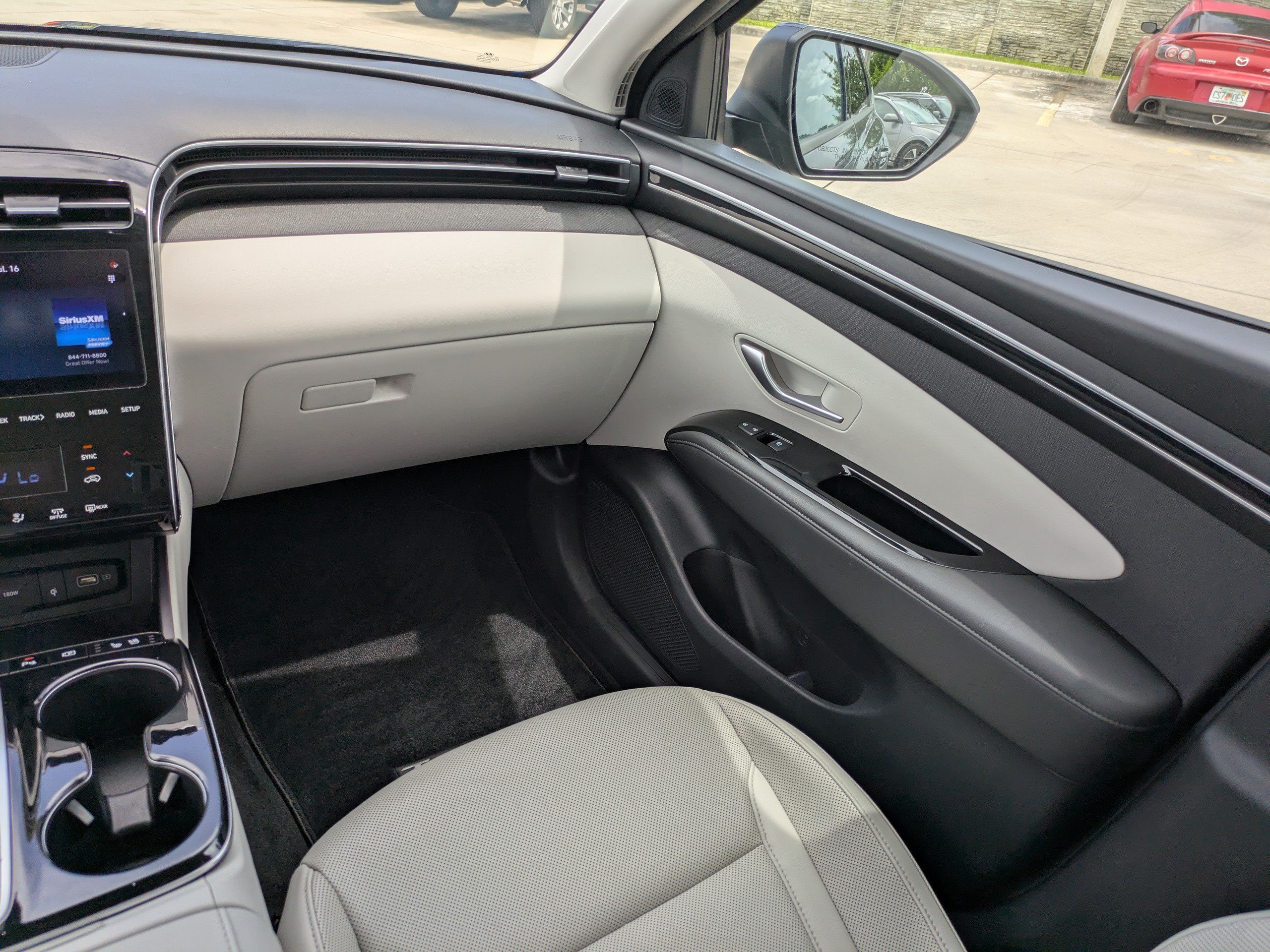 2022 Hyundai Tucson Limited - Photo 15