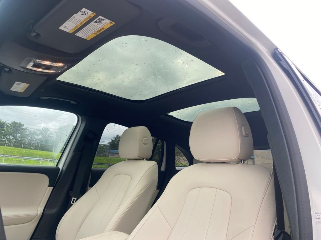 Used 2026 White Mercedes-Benz GLA 250 image 16