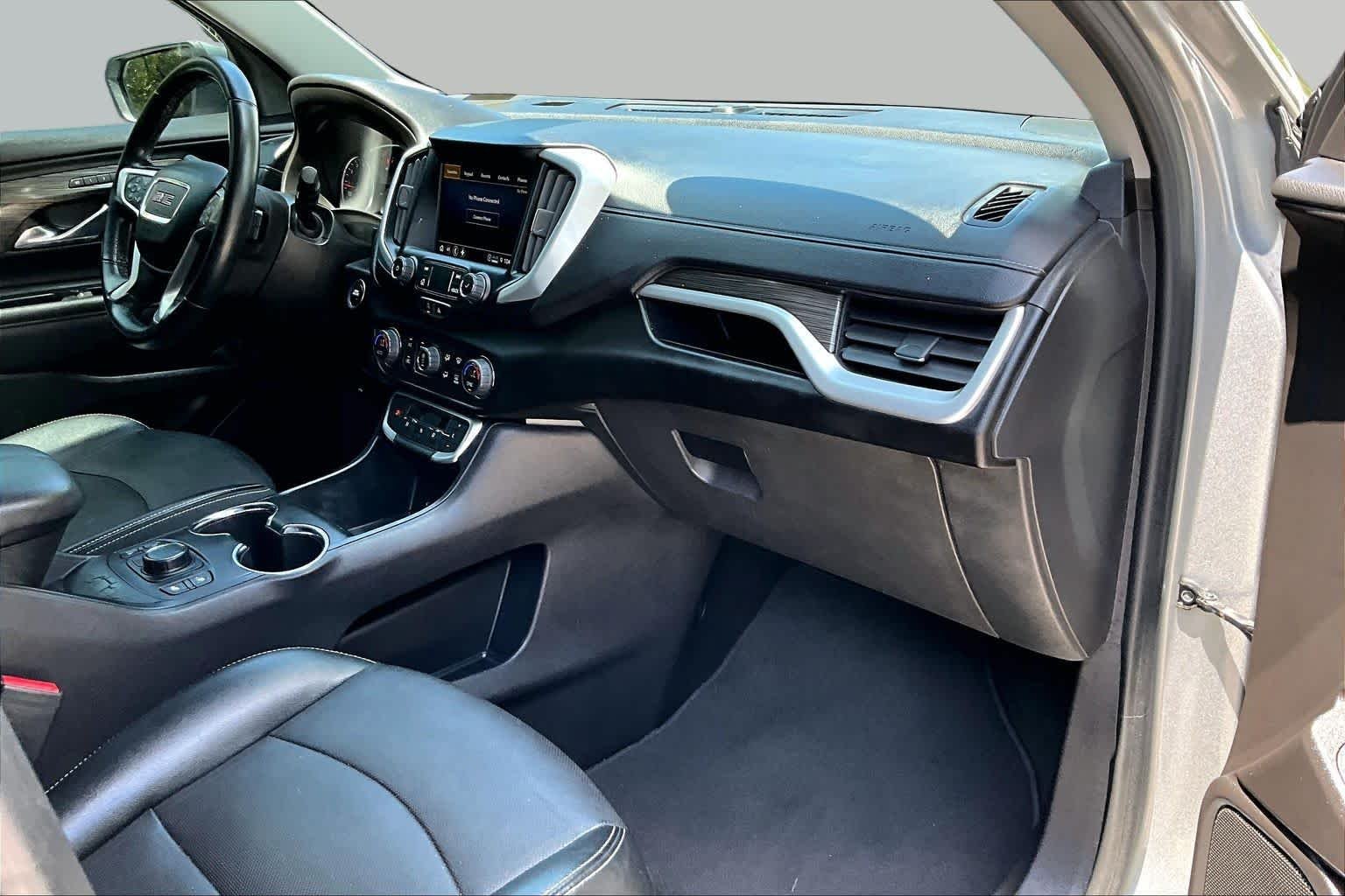Used 2024 Sterling Metallic GMC SLT image 19