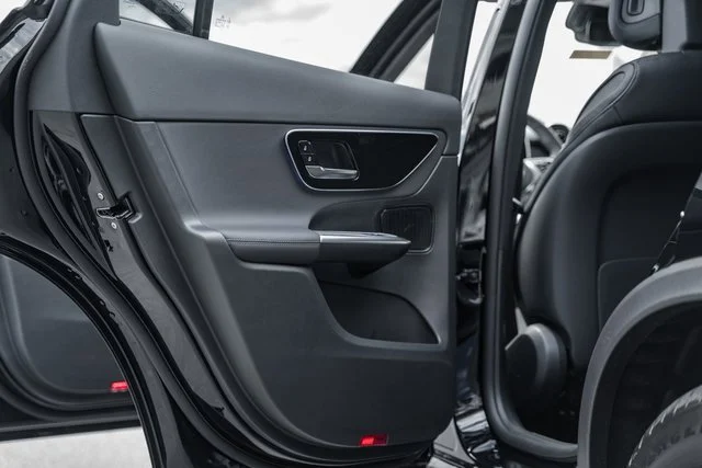 2025 Mercedes-Benz GLC Base - Photo 74