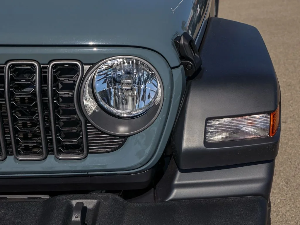 New 2026 Anvil Clear-Coat Exterior Paint Jeep Sport image 10