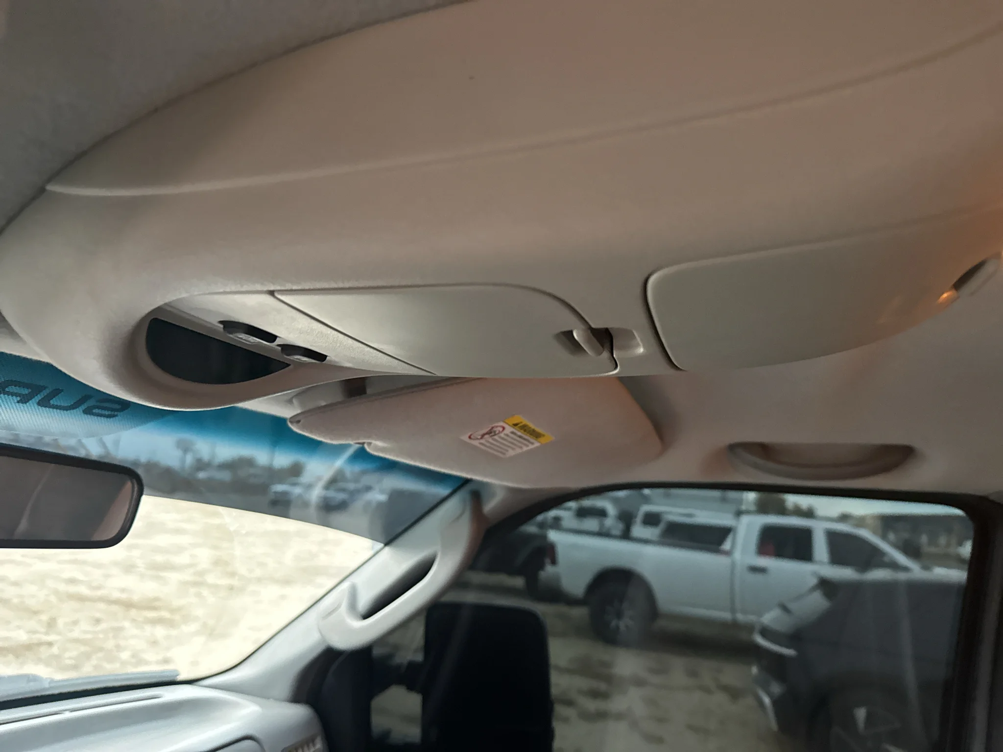 Used 2003 Oxford White Clearcoat Ford Lariat image 24