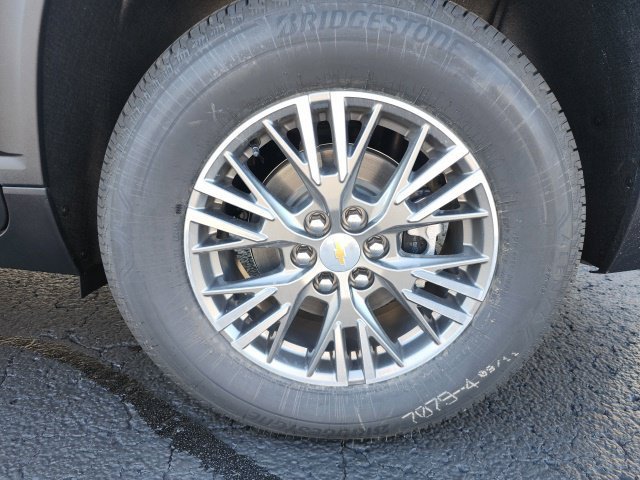2027 Chevrolet Traverse LT - Photo 10