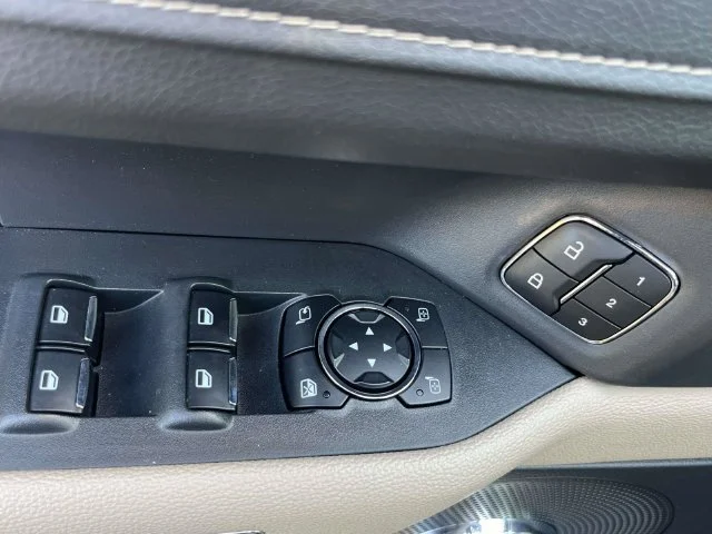 Used 2024 White Ford XLT image 19