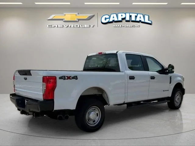 Used 2020 White Ford XL image 6