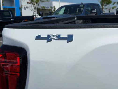 New 2026 Summit White GMC Pro image 9