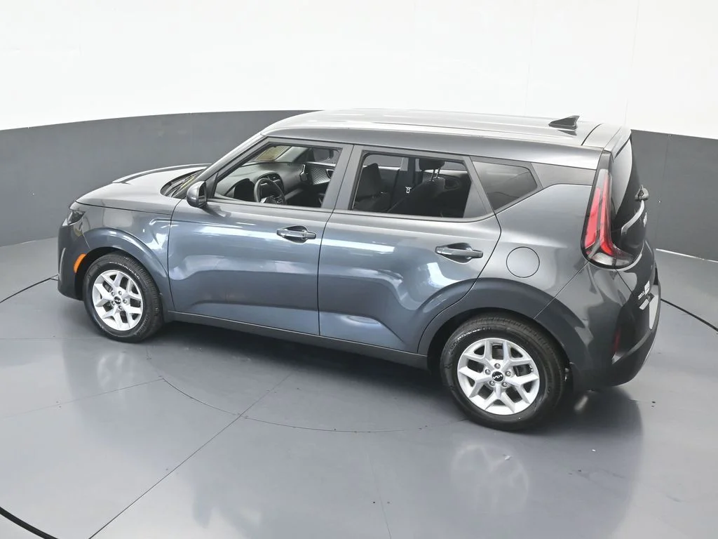 Used 2024 Gravity Gray Kia S image 51