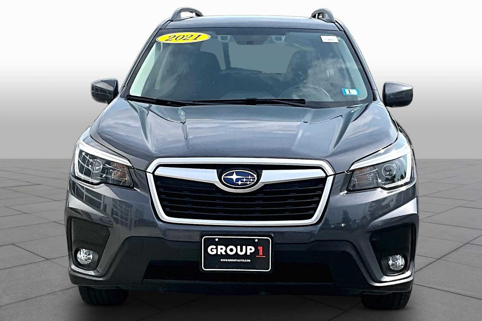 Used 2021 Magnetite Gray Metallic Subaru Premium image 4