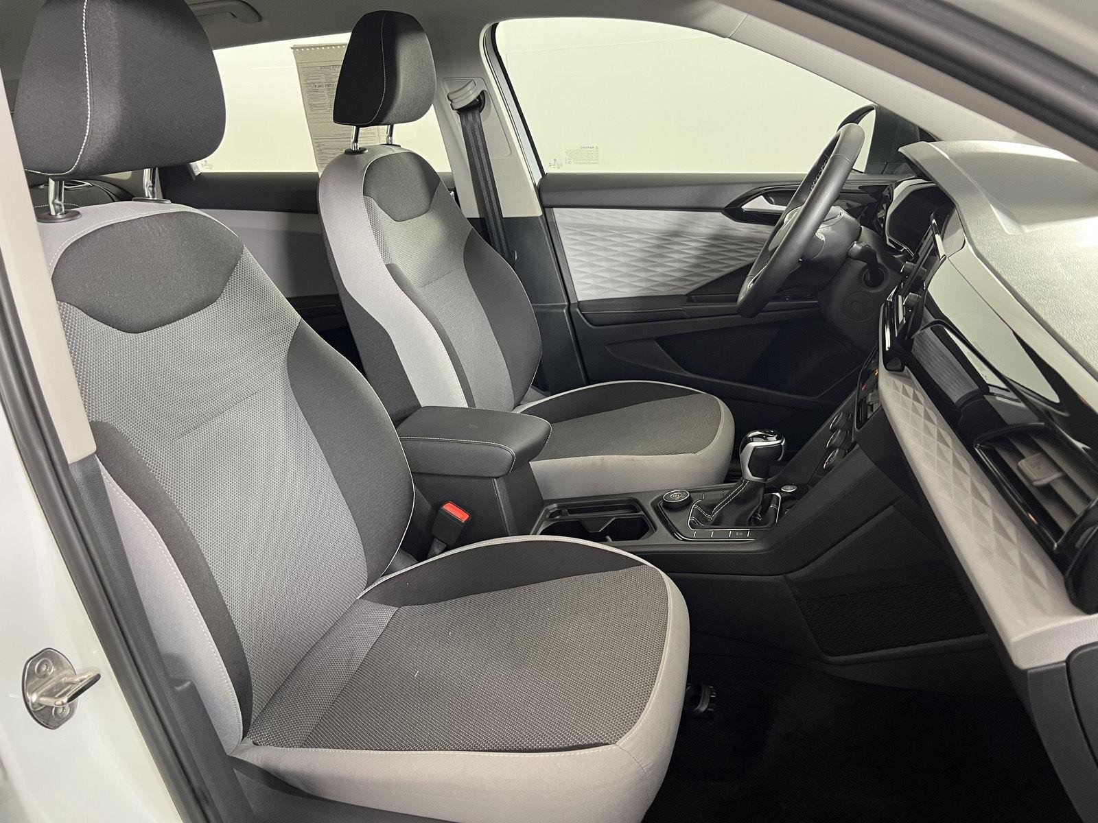 Used 2024 Pure White Volkswagen S image 20