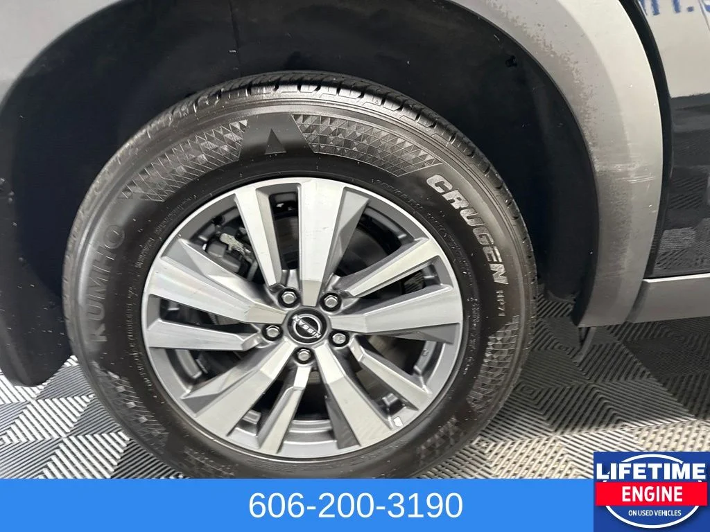 Used 2024 Black Nissan SL image 6