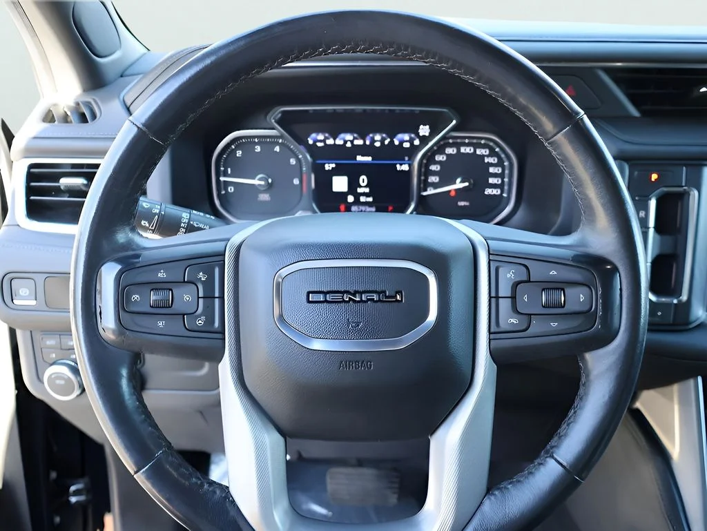 2021 GMC Yukon Denali - Photo 33