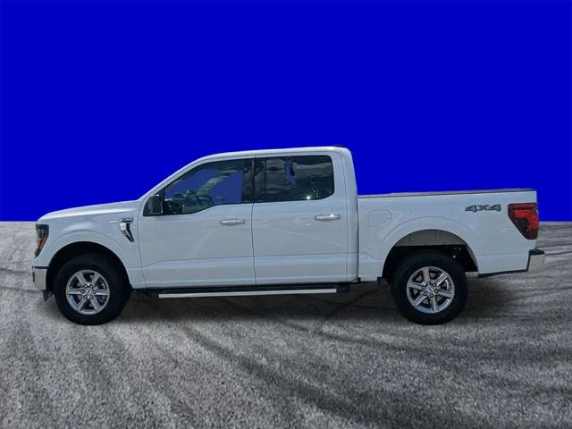 Certified Used 2025 Oxford White Ford XLT image 6