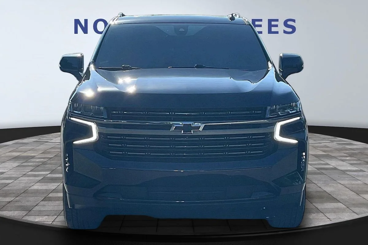 Used 2022  Chevrolet 2WD RST image 2