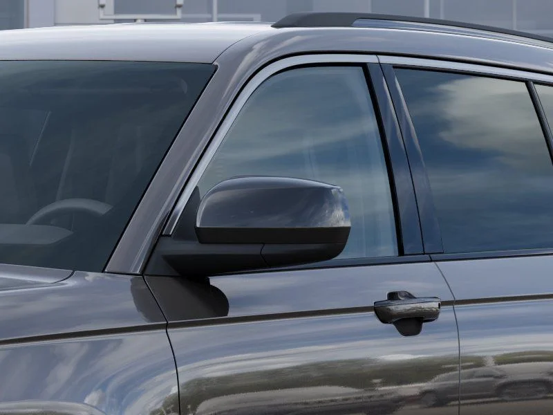 New 2026 Baltic Gray Metallic Clear-Coat Exterior Paint Jeep Altitude image 12