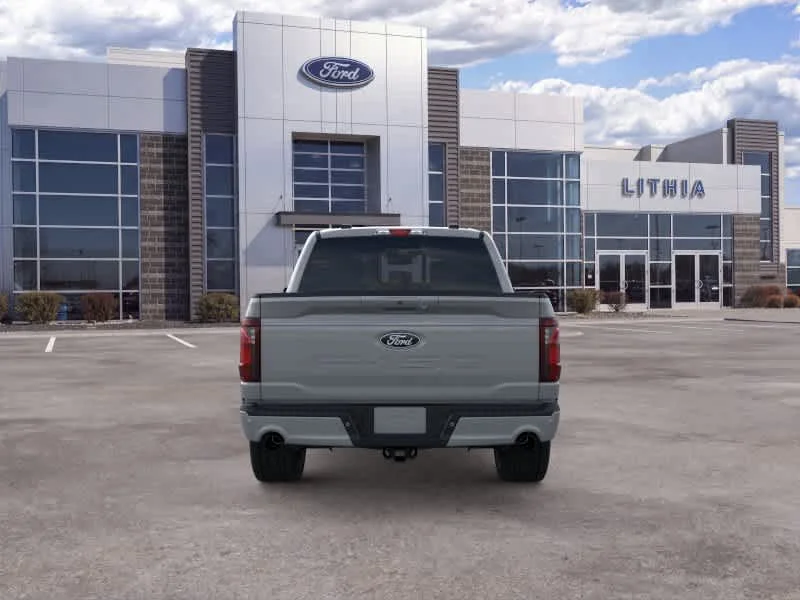 New 2026 Avalanche Ford XLT image 5