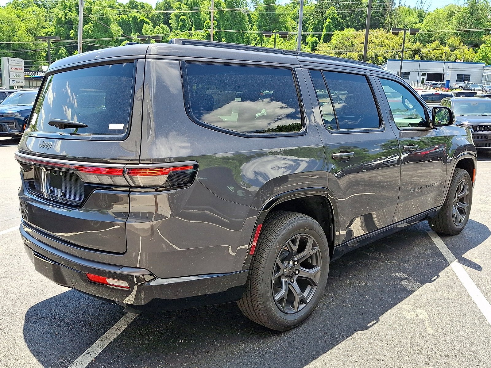 New 2026 Baltic Gray Metallic Clearcoat Jeep Limited Altitude image 3