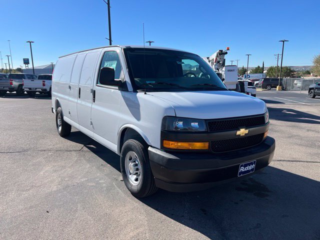 2026 Chevrolet Express Cargo Work Van - Photo 11