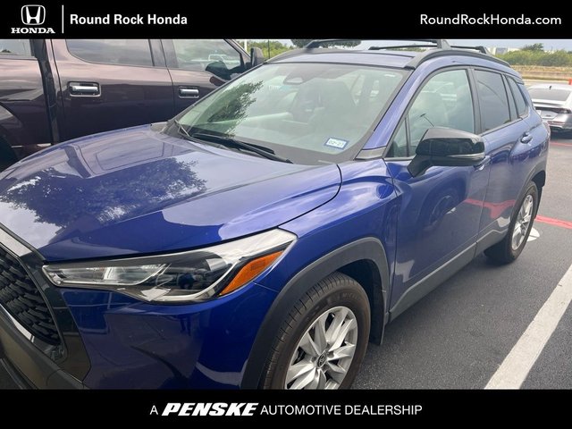 2025|Toyota|Corolla Cross|LE|4D Sport Utility