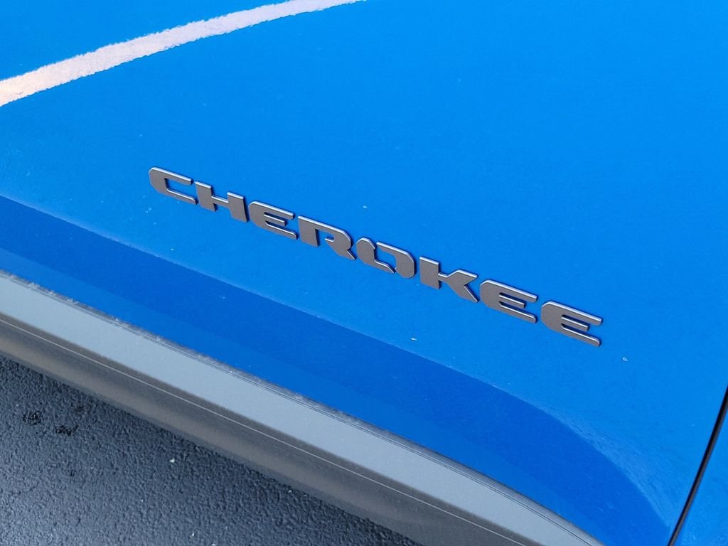 New 2026 Hydro Blue Pearlcoat Jeep Laredo image 6