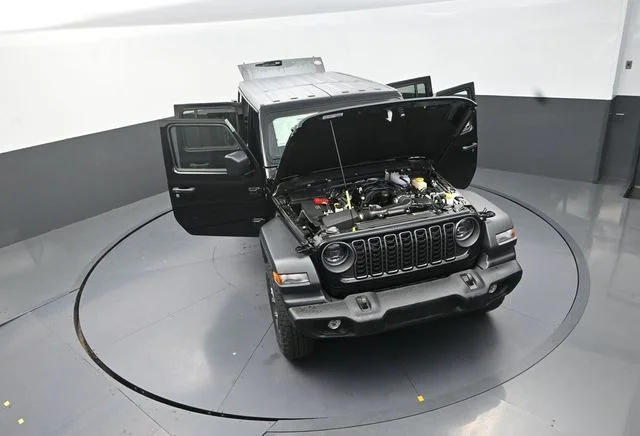 New 2026 Black Clear-Coat Exterior Paint Jeep Sport S image 31
