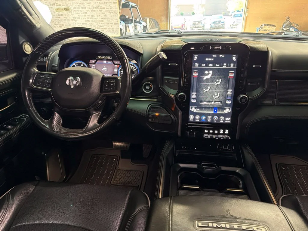 Used 2019 Diamond Black Crystal Pearlcoat Ram Limited image 20