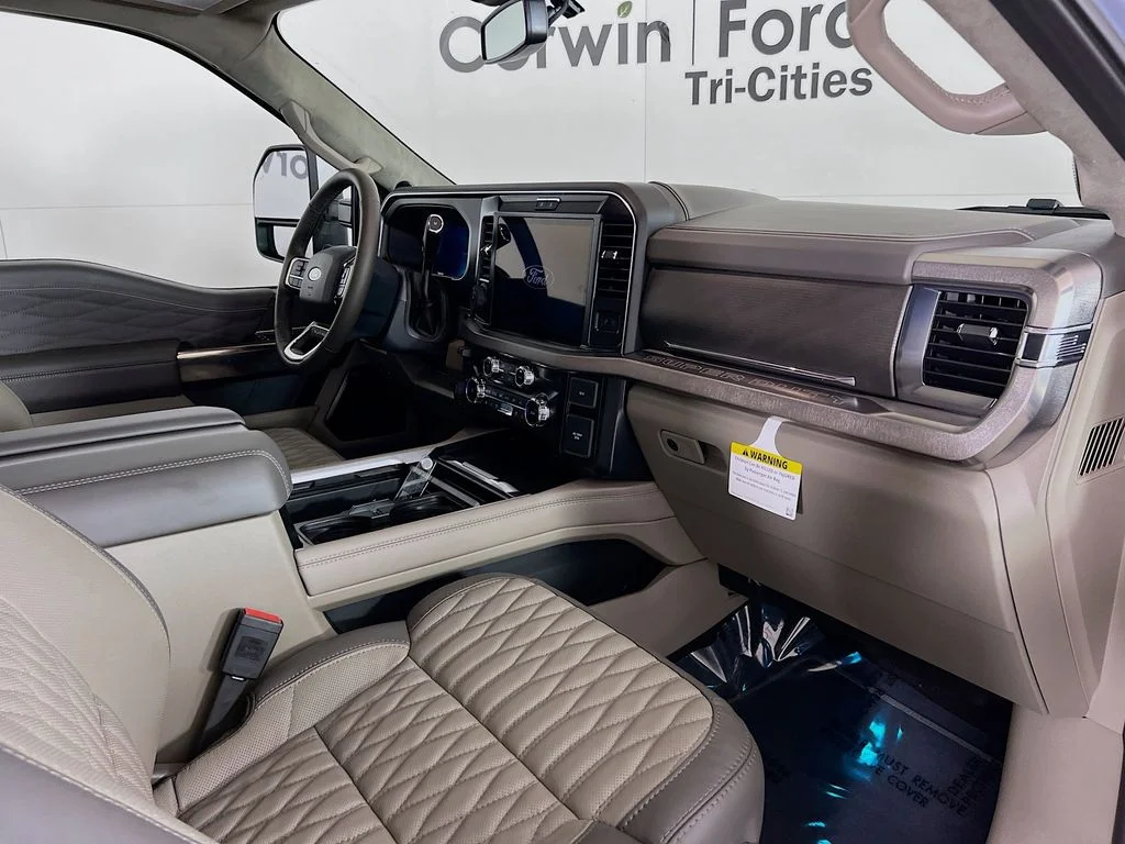 2026 Ford F-350 Super Duty Platinum - Photo 31