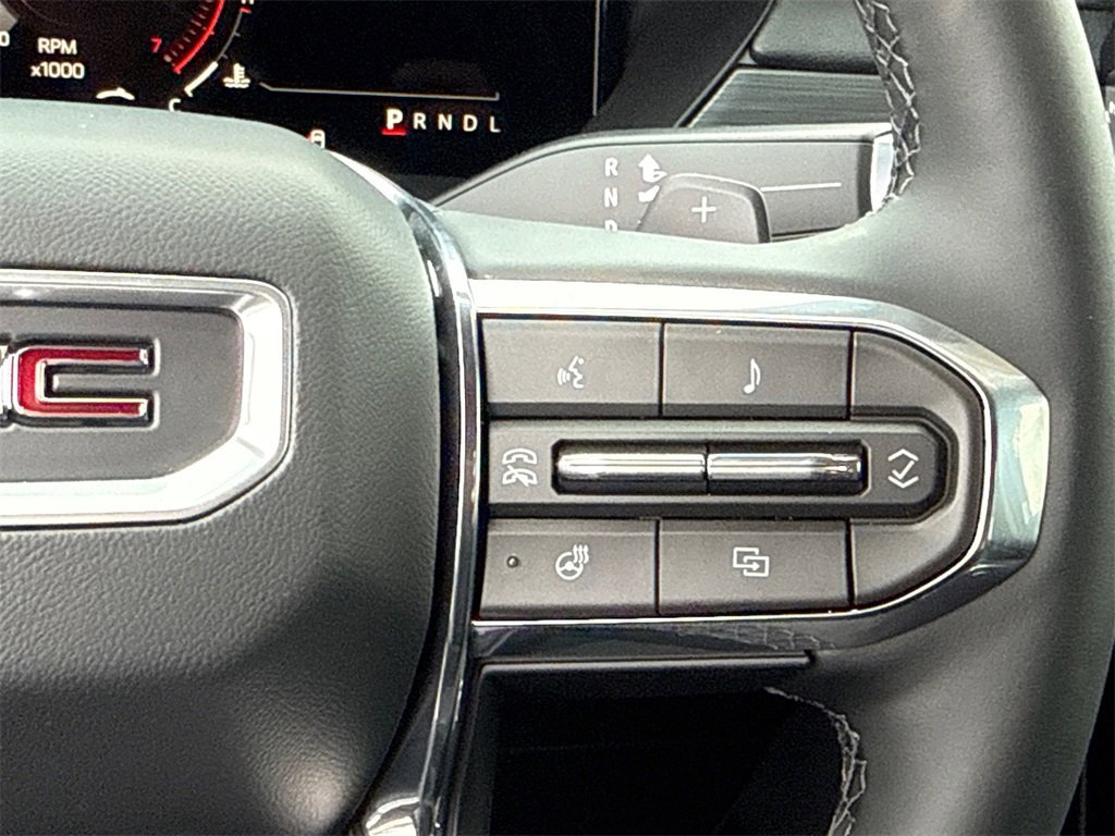 2026 GMC ACADIA - Image 20