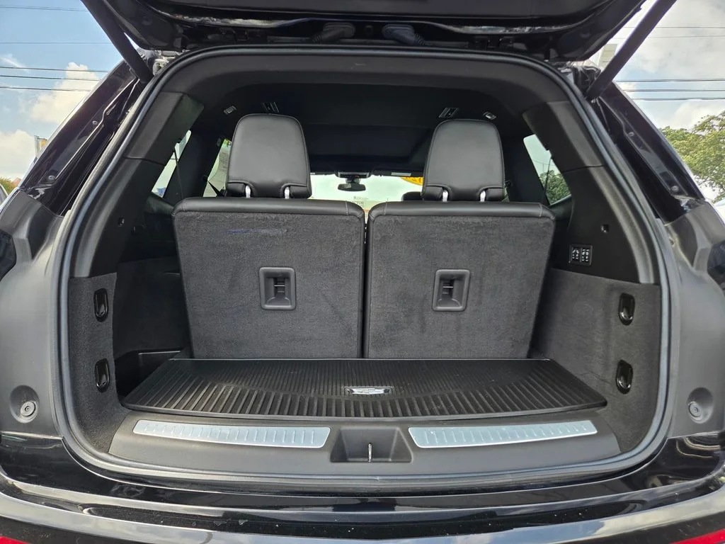 2024 Cadillac XT6 Sport - Photo 31
