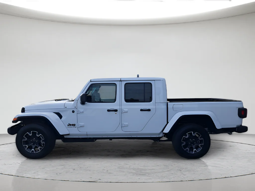 New 2026 White Jeep Sahara image 8