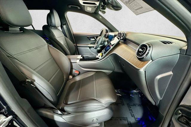 New 2026 Black Mercedes-Benz GLC 300 image 54