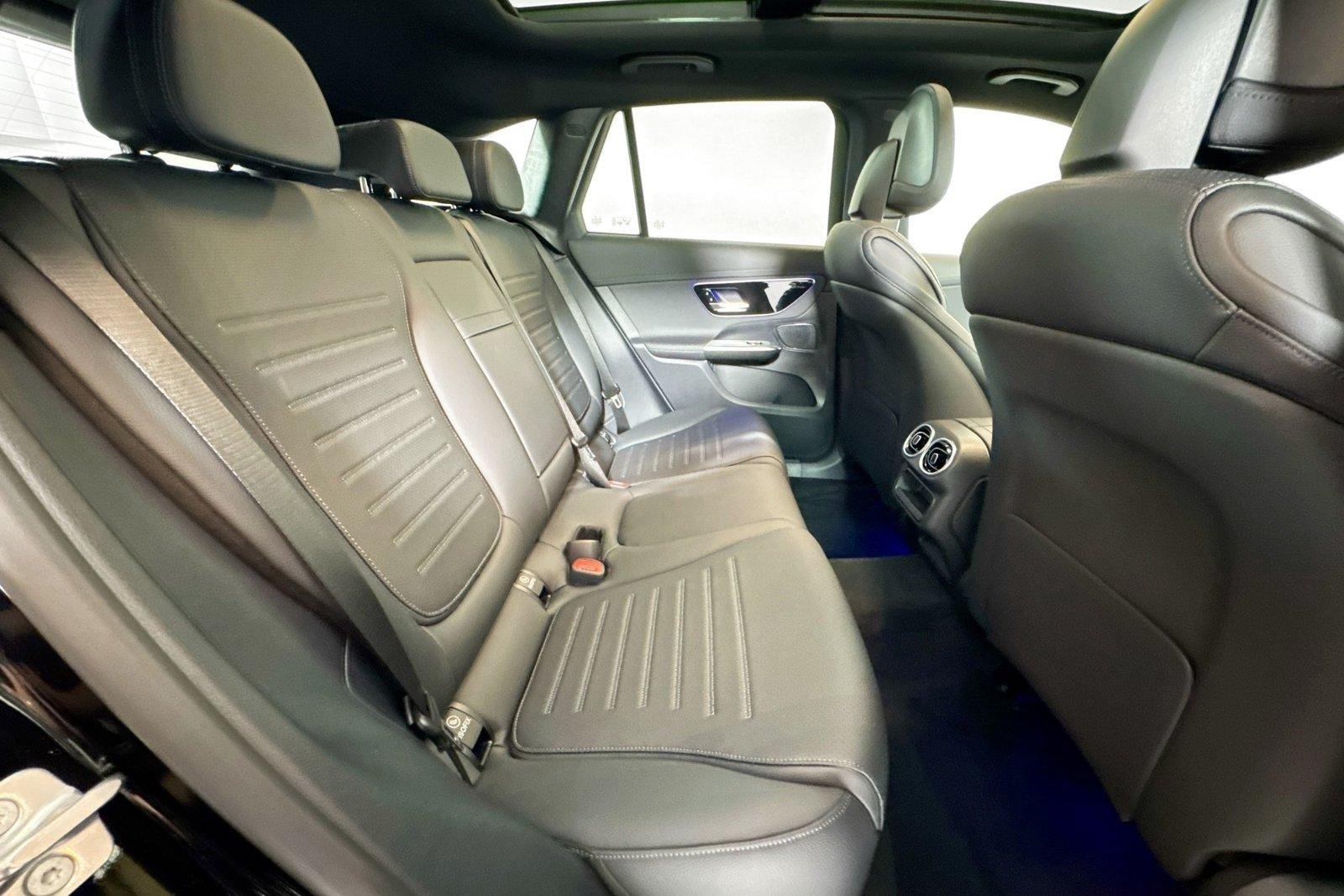 New 2026 Black Mercedes-Benz GLC 300 image 25