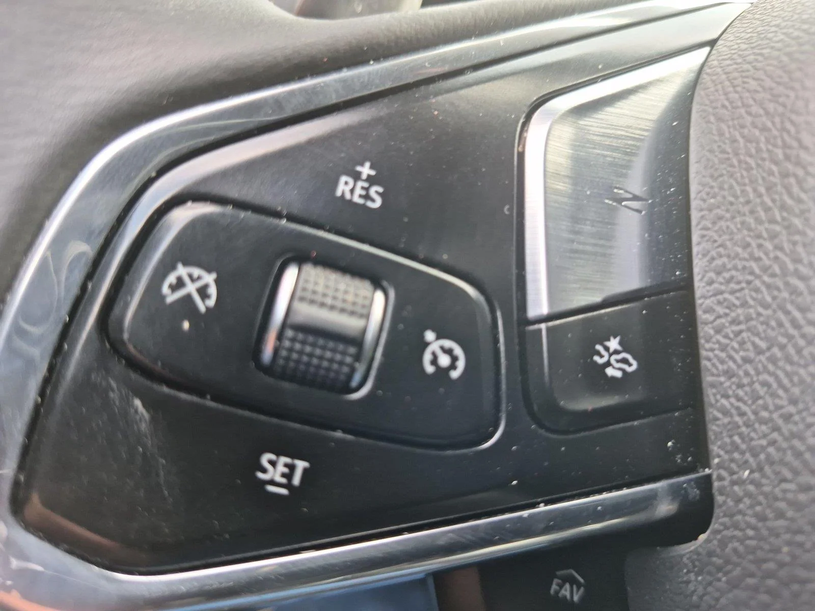 Used 2024 Riptide Blue Metallic Chevrolet 1LT image 18