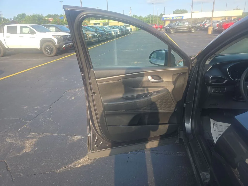 Used 2020 Gray Hyundai SEL image 17