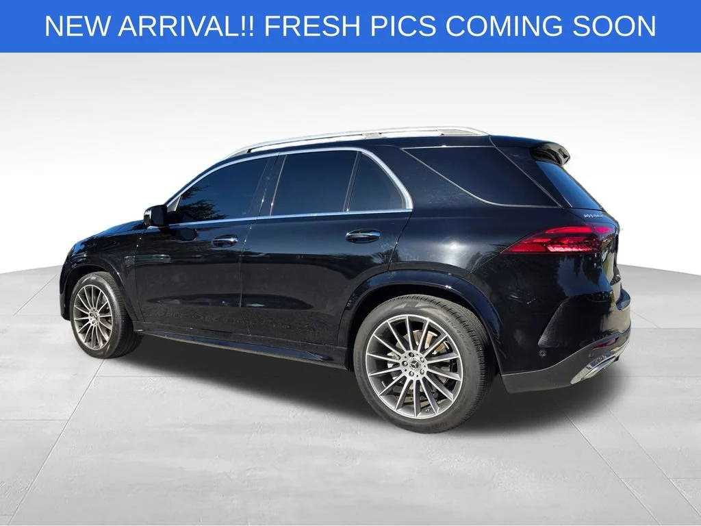 Used 2024  Mercedes-Benz GLE 580 image 4