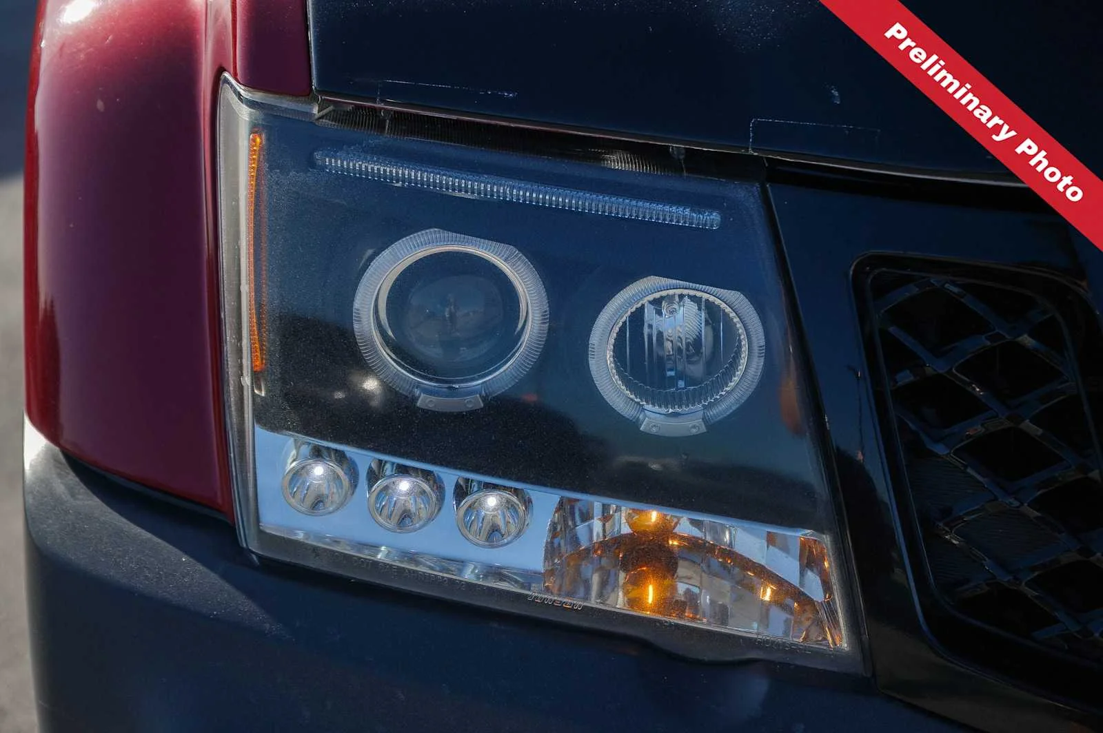 Used 2009 Red Brick Nissan S image 4