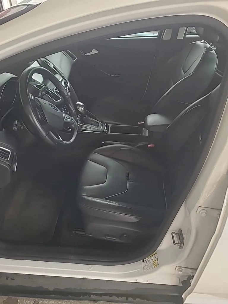 Used 2016 White Ford Titanium image 10