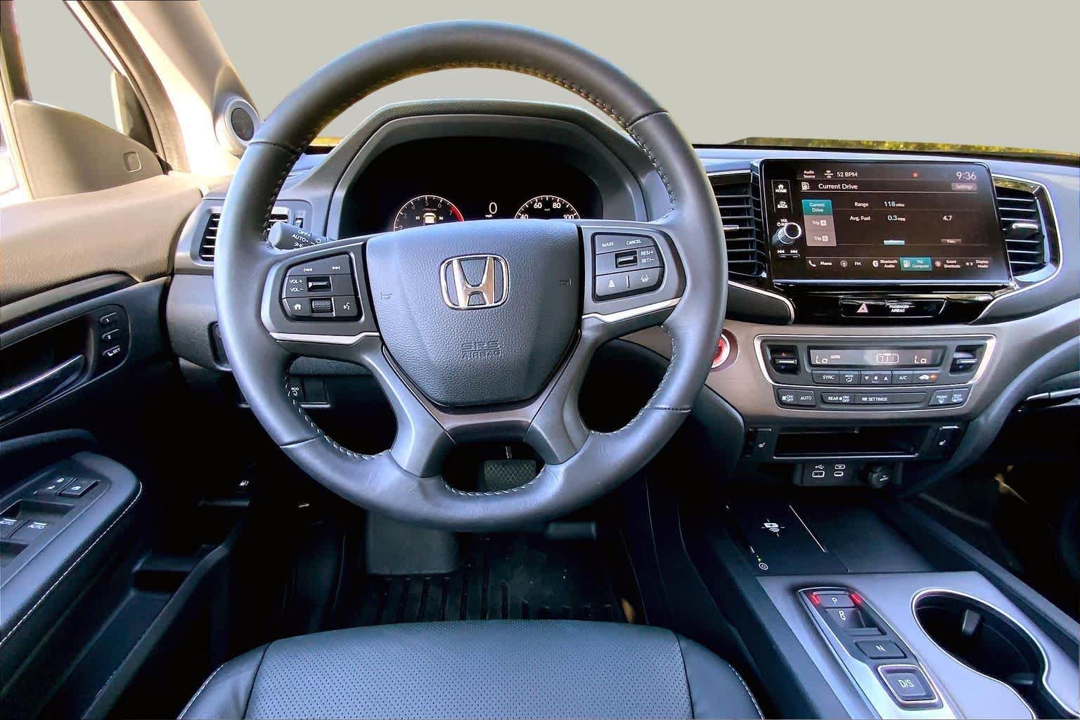 Certified Used 2025 Platinum White Pearl Honda AWD RTL image 6