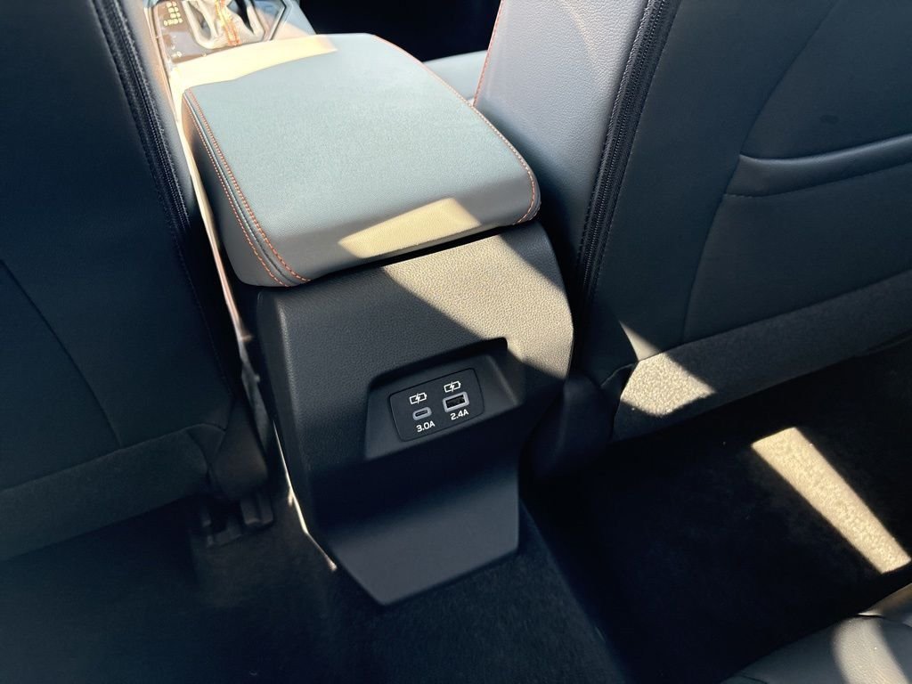 New 2026 CRYSTAL WHITE PEARL Subaru Limited image 19