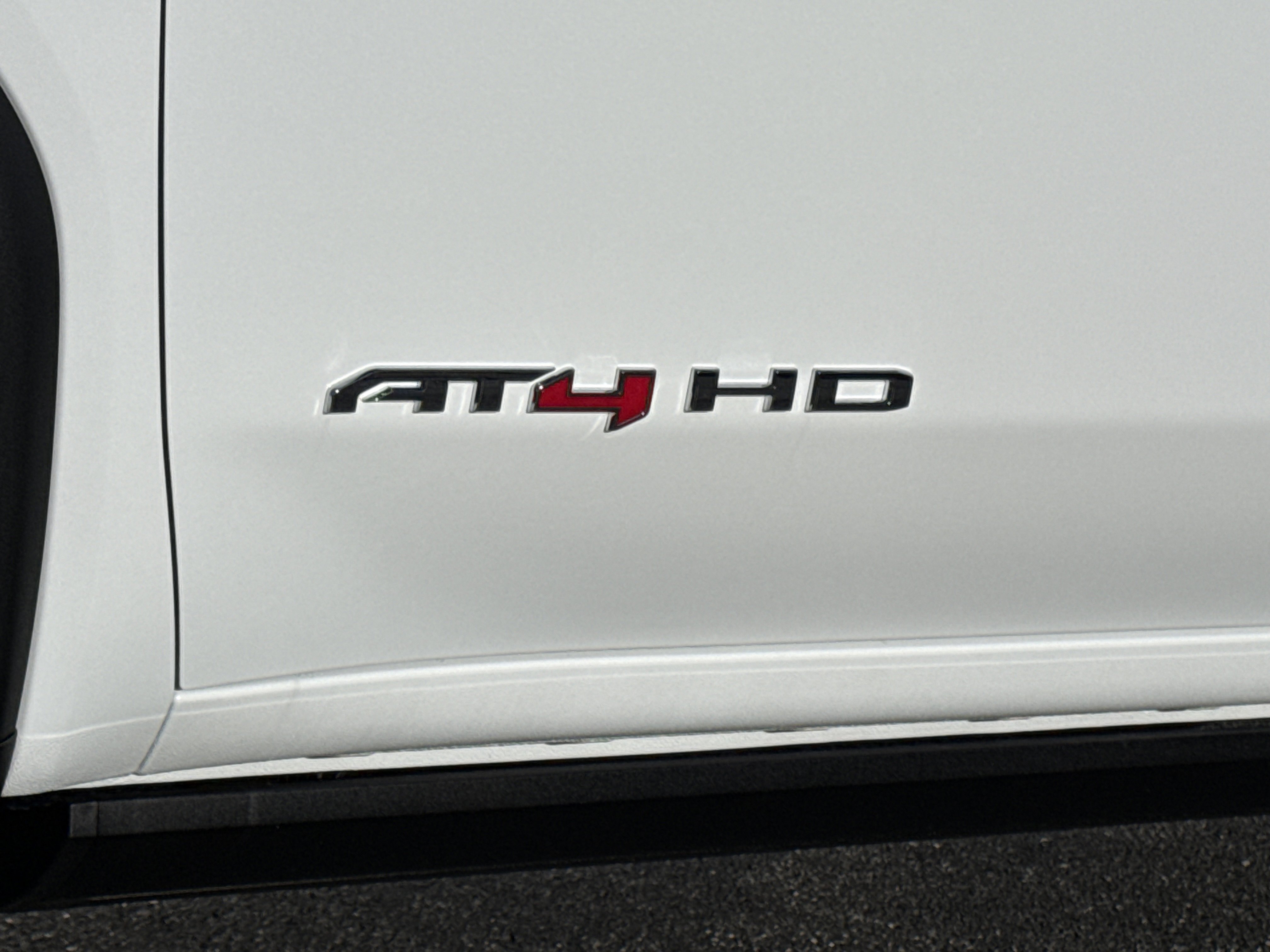 2026 GMC Sierra 2500HD AT4 - Photo 17