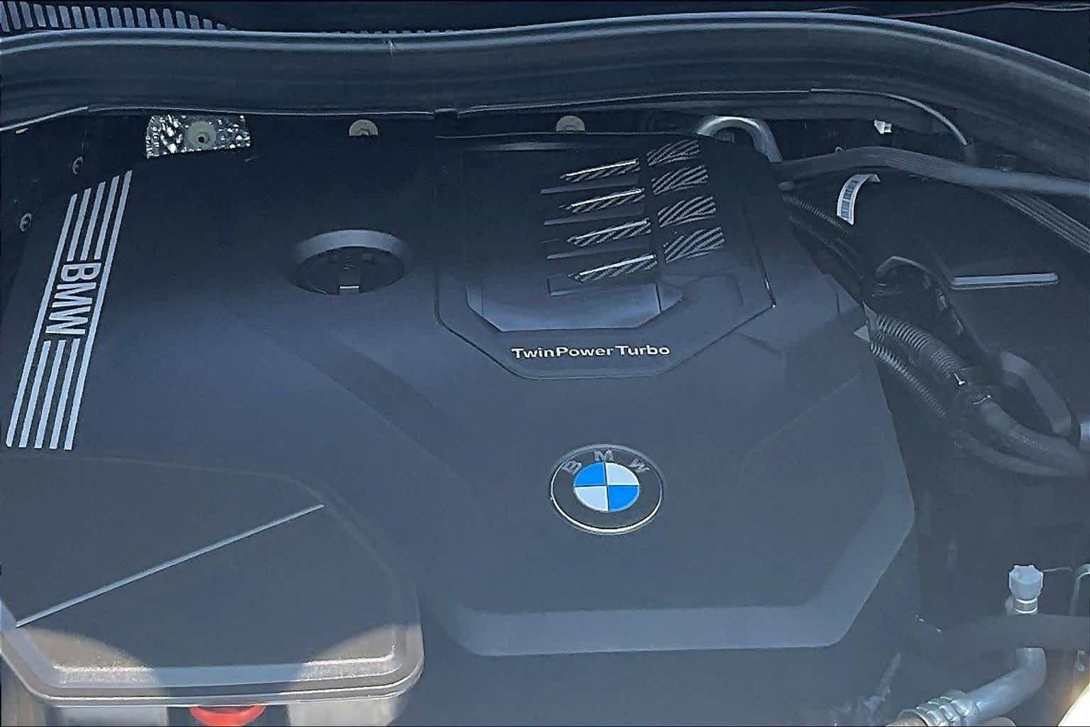 Used 2022 Black Sapphire Metallic BMW xDrive30i image 33